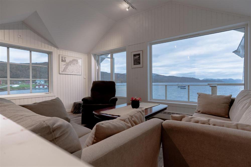 Camp Aurora Villa Karlsøy Eksteriør billede
